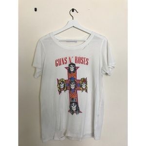 Guns n roses distressed t-shirt